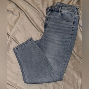 American Eagle straight leg jeans